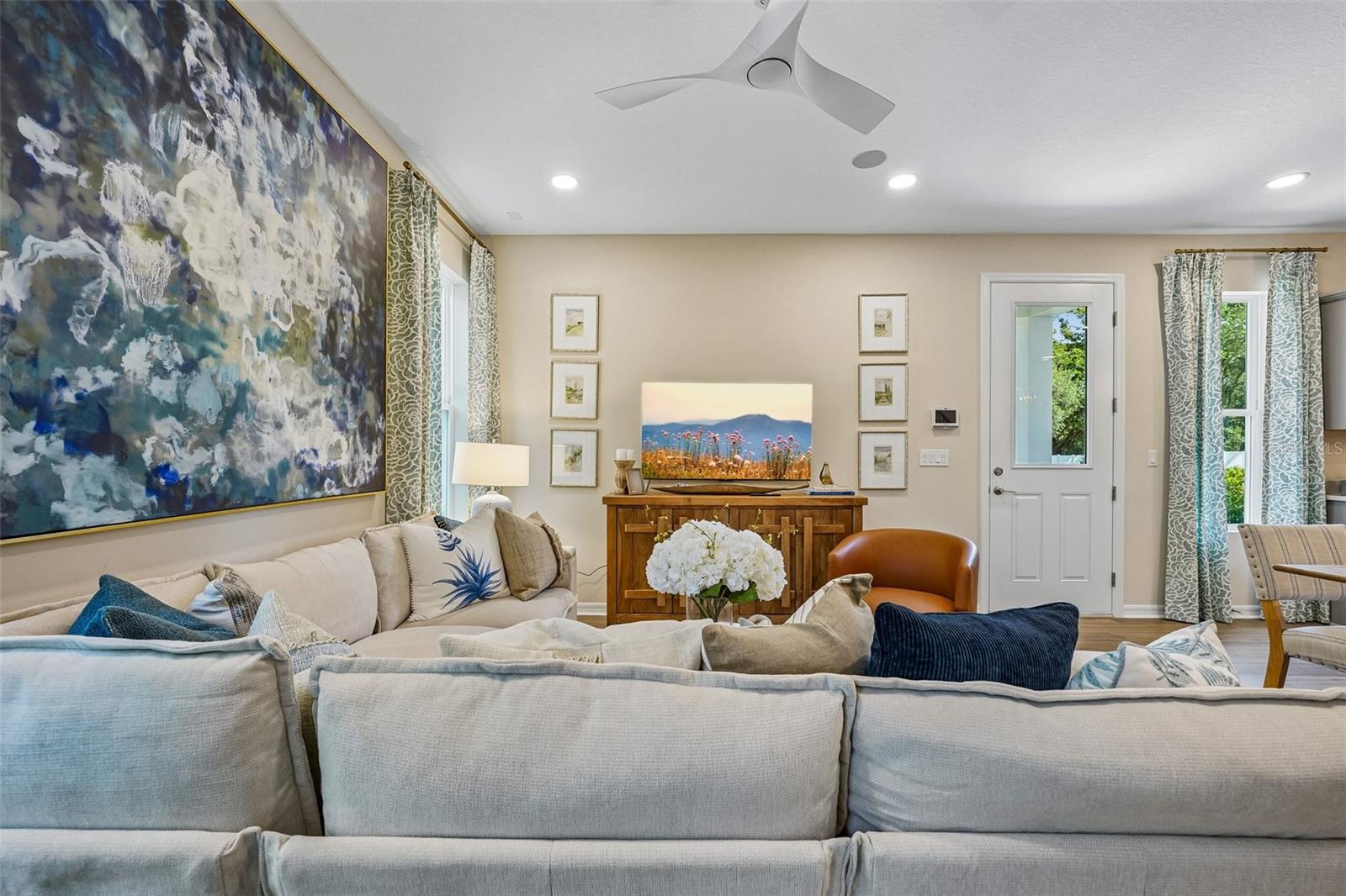 648 SILVER STREAM CT — photo 8