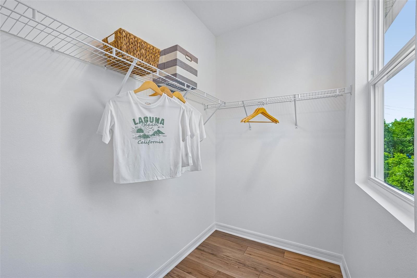 648 SILVER STREAM CT — photo 39