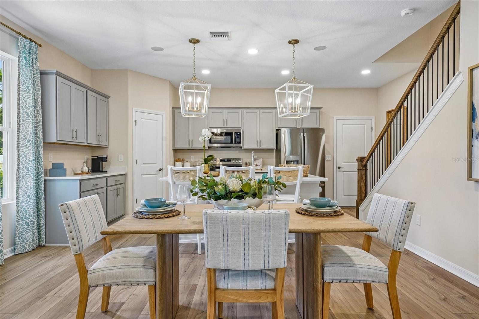 648 SILVER STREAM CT — photo 14
