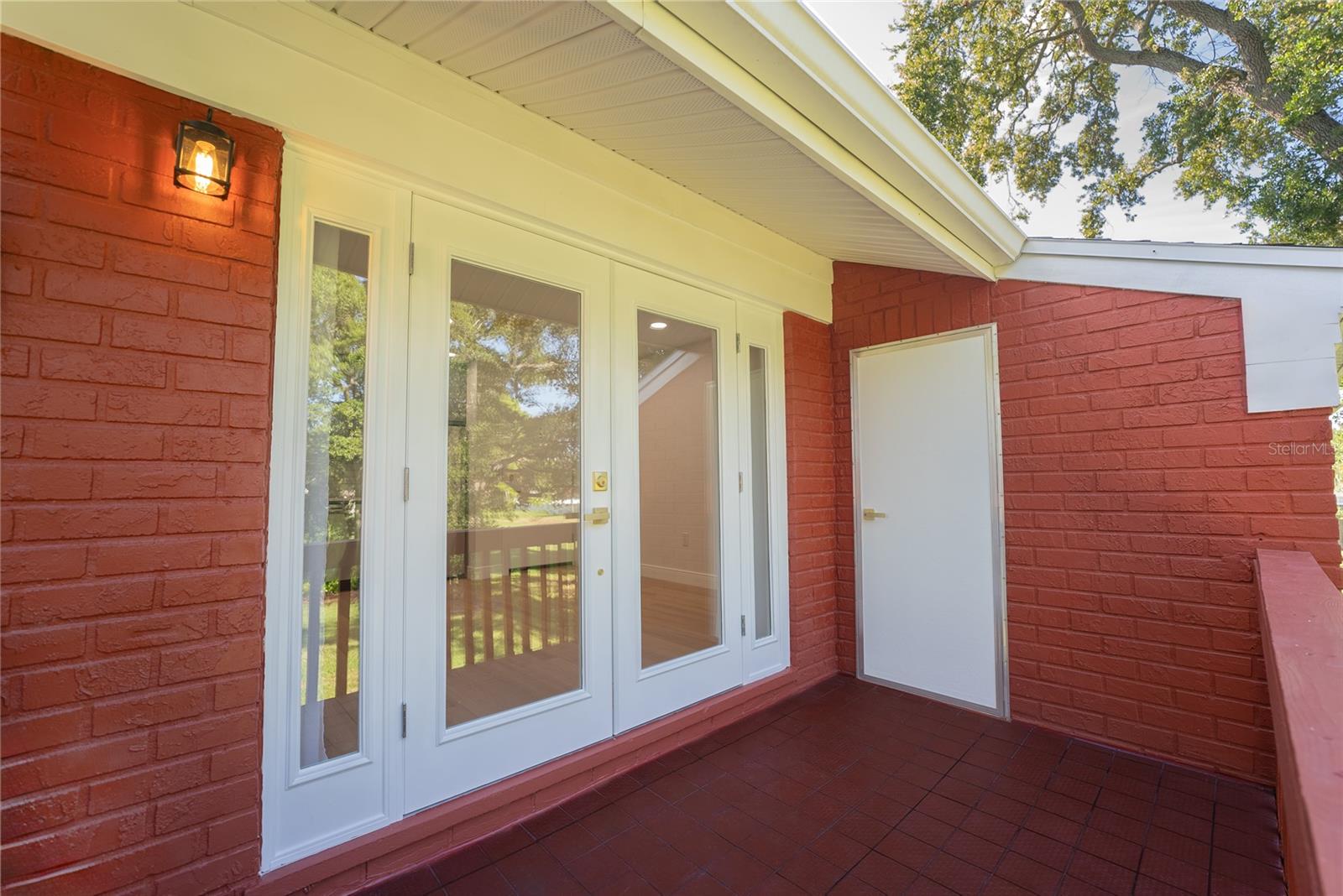 8210 12TH WAY N #G — photo 8