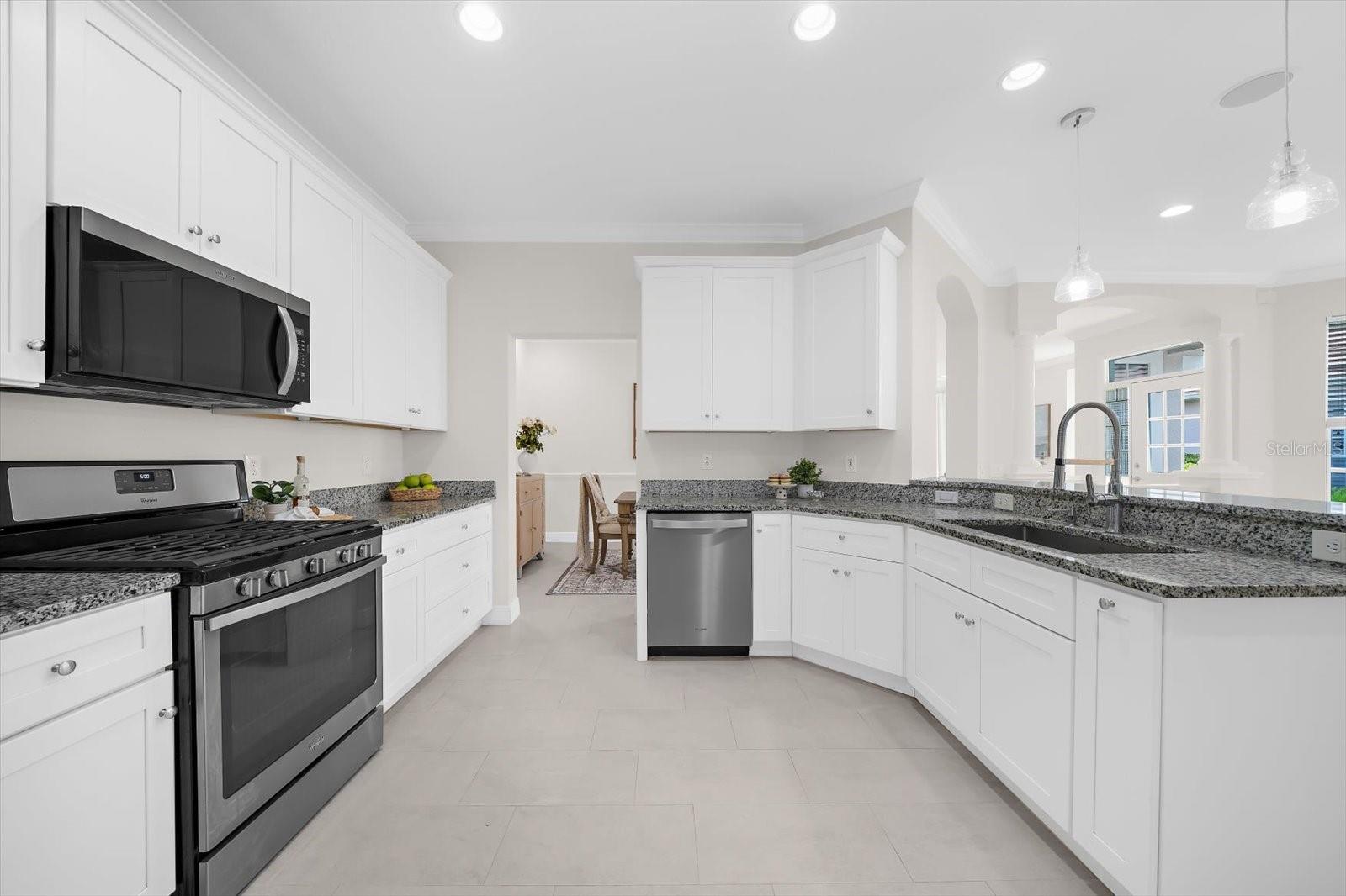 6942 WOODMORE TER — photo 10