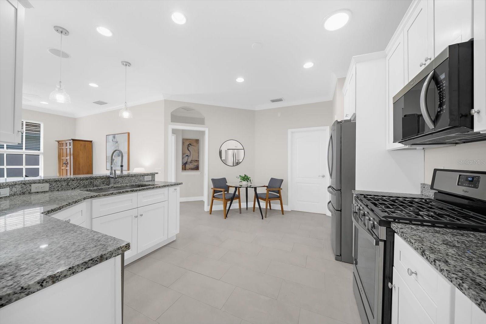 6942 WOODMORE TER — photo 11