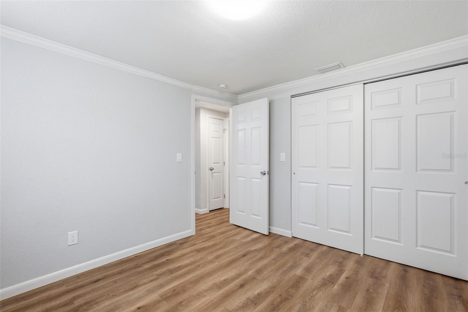 8531 HORIZON LN — photo 29