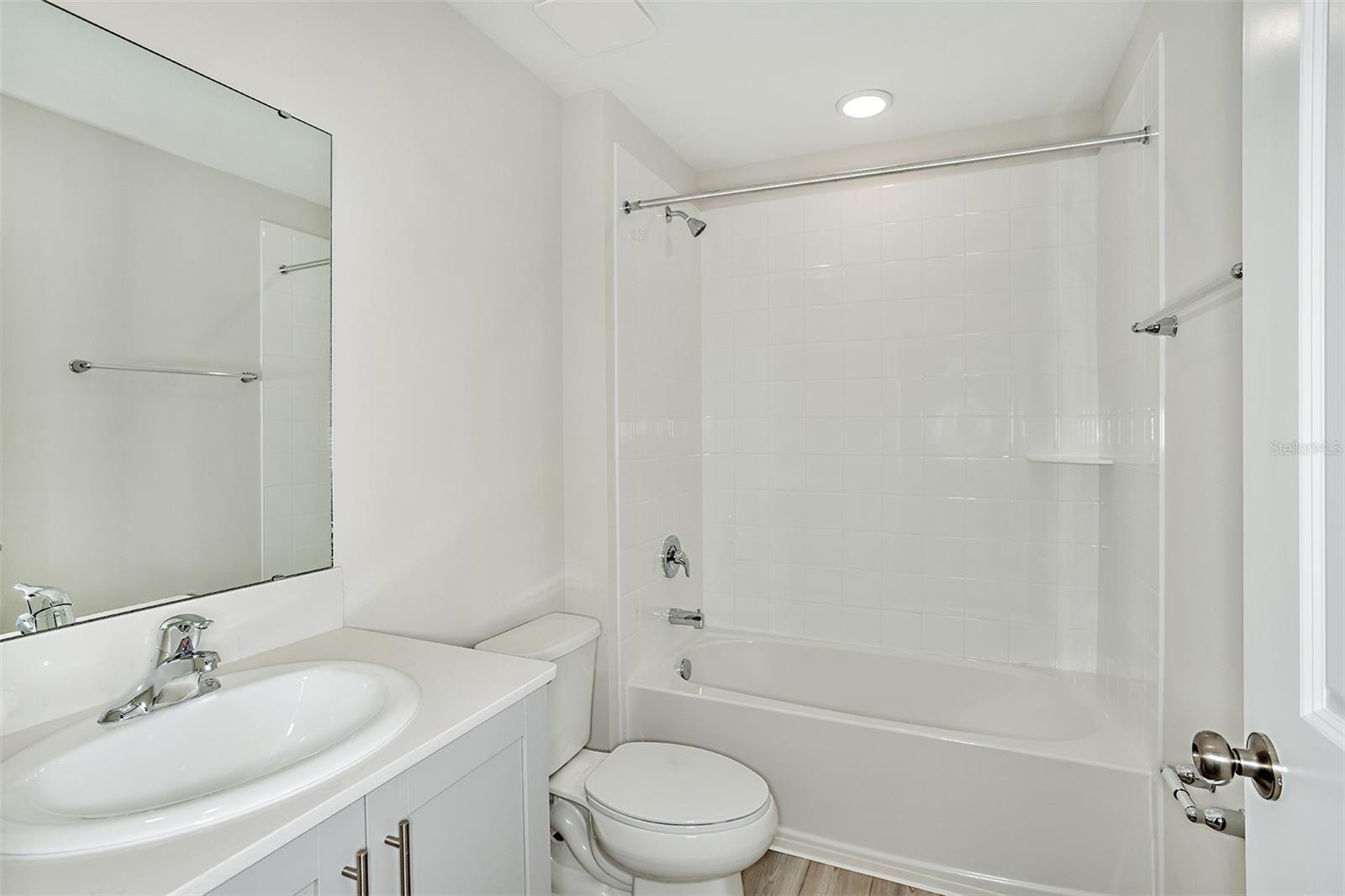 15204 MAUDE LANDING LOOP — photo 12