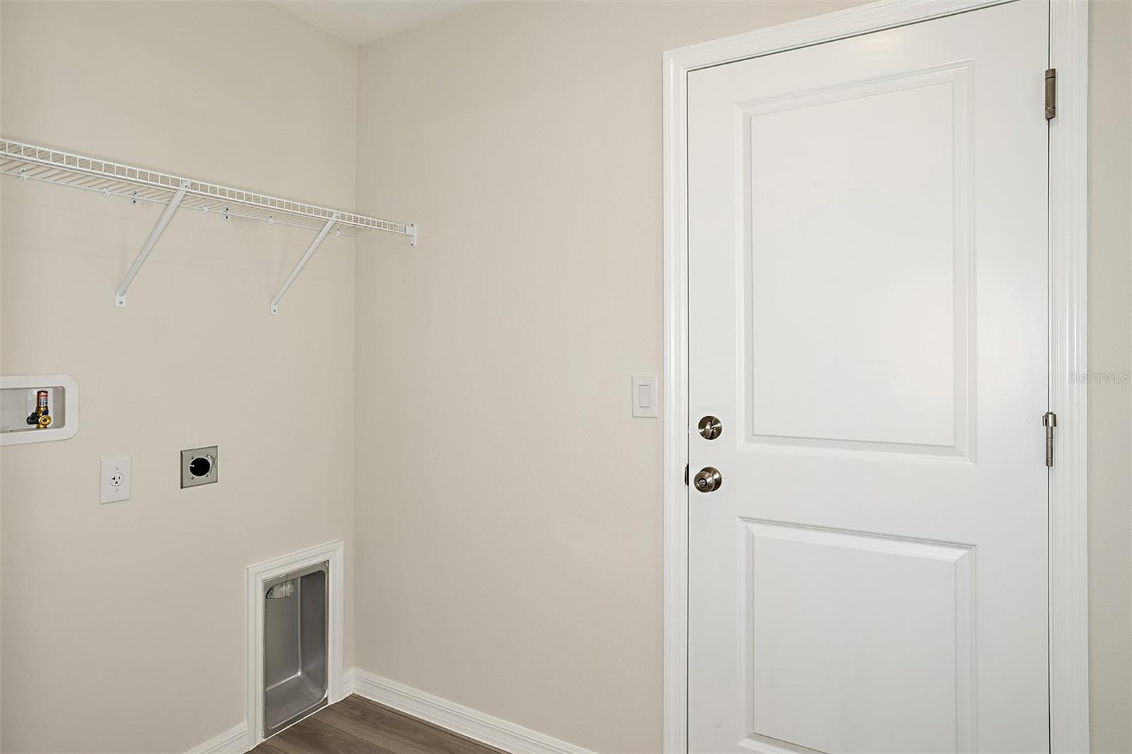 15204 MAUDE LANDING LOOP — photo 13