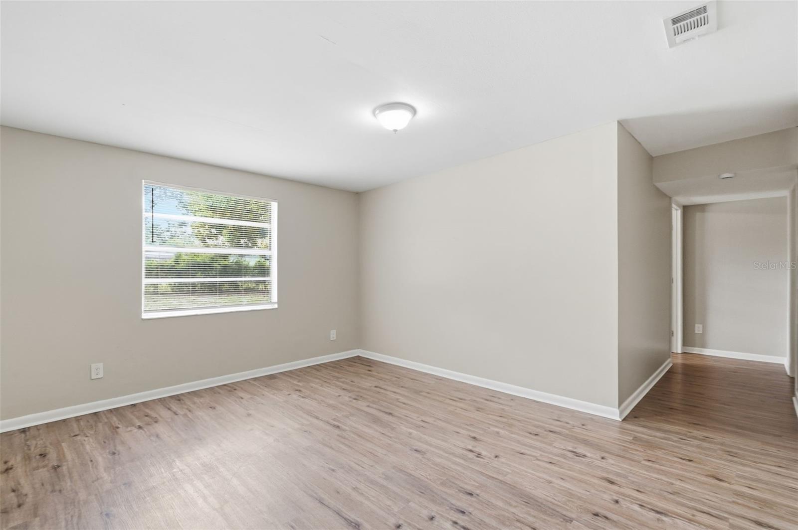 3209 N 45TH ST — photo 18