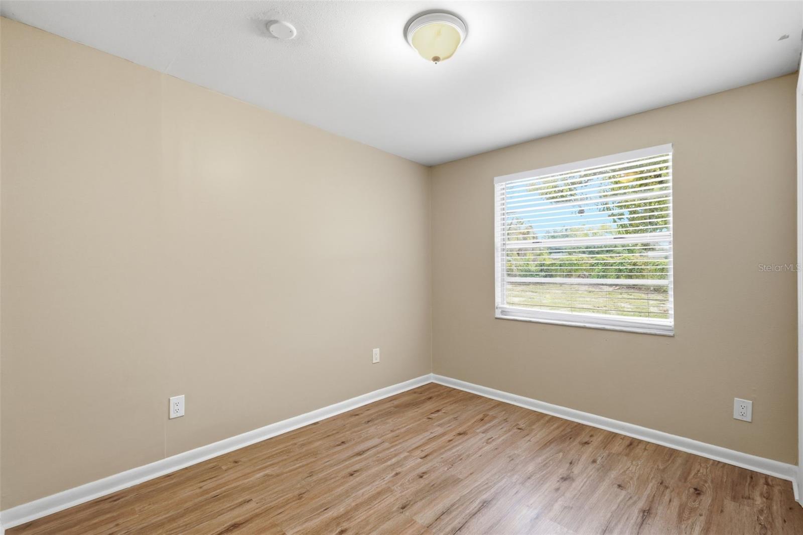 3209 N 45TH ST — photo 19