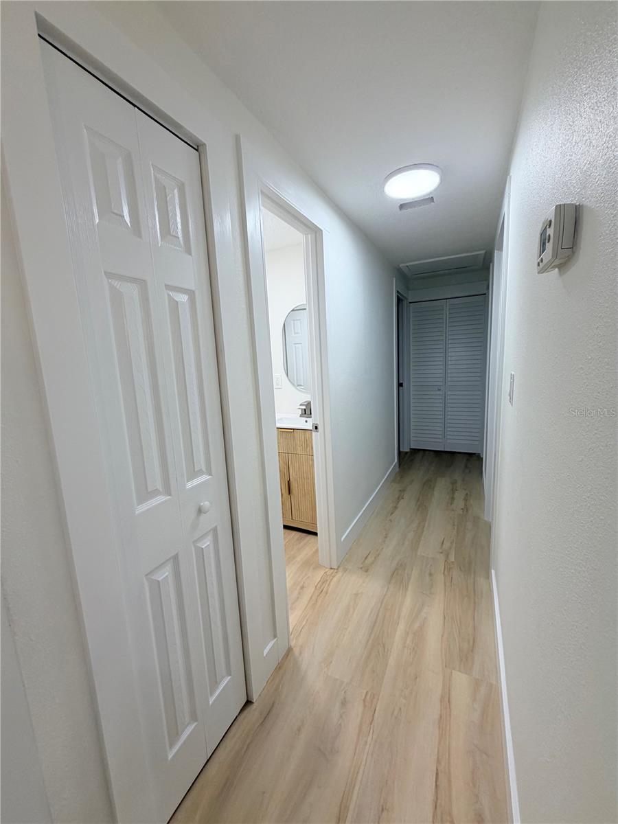 4533 W FERN ST — photo 13