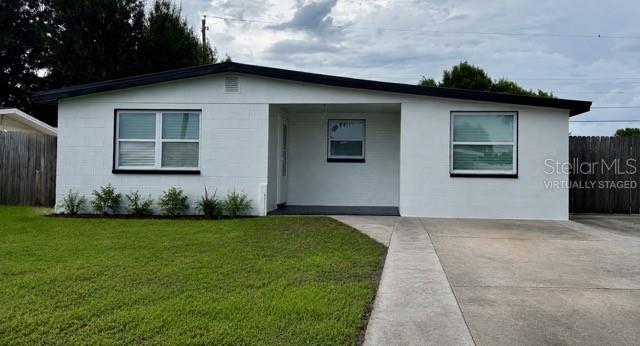 4533 W FERN ST — photo 2