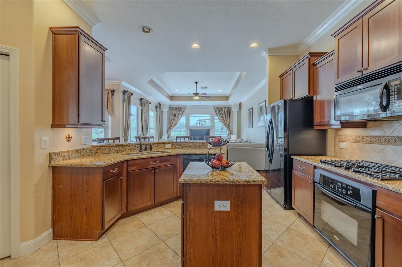 8016 CYPRESS CROSSING CT — photo 20