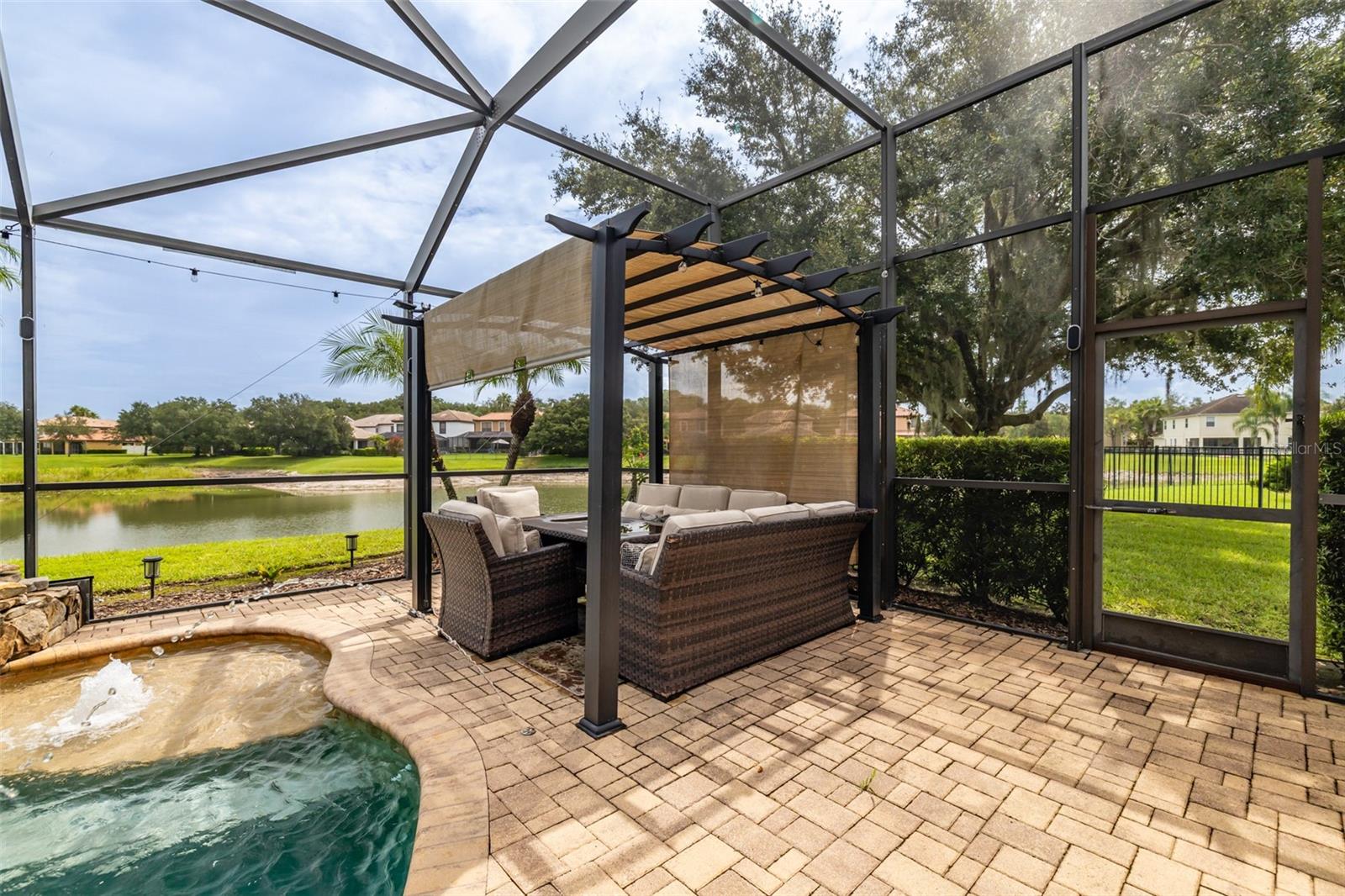 8016 CYPRESS CROSSING CT — photo 12