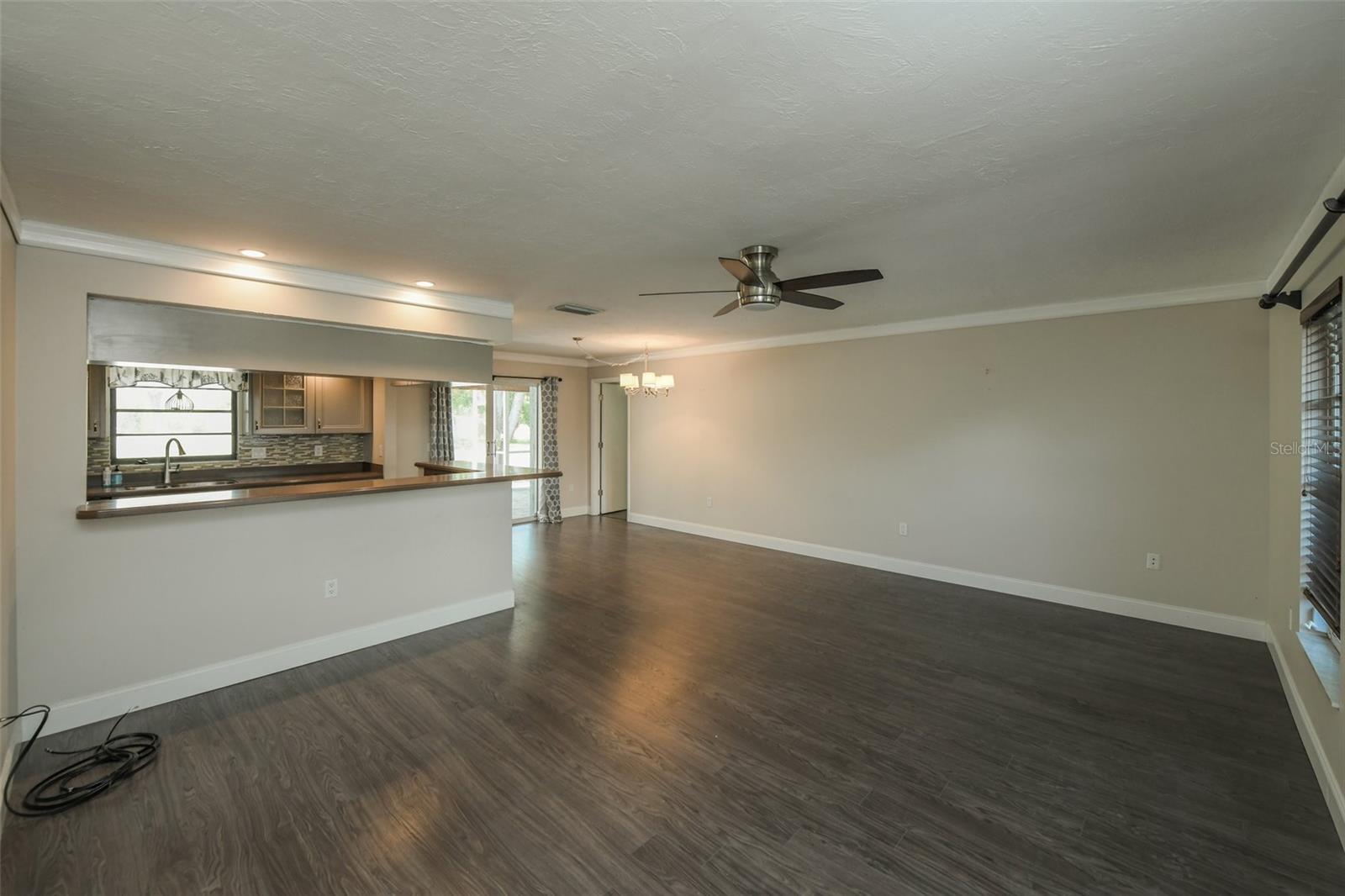 1625 BAY HILL CIR — photo 11