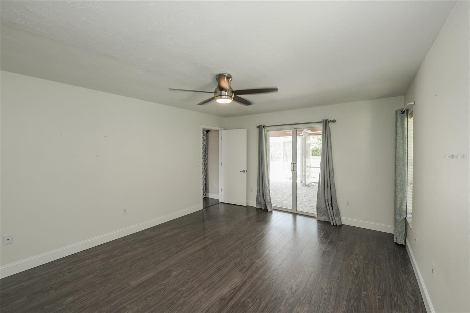 1625 BAY HILL CIR — photo 10