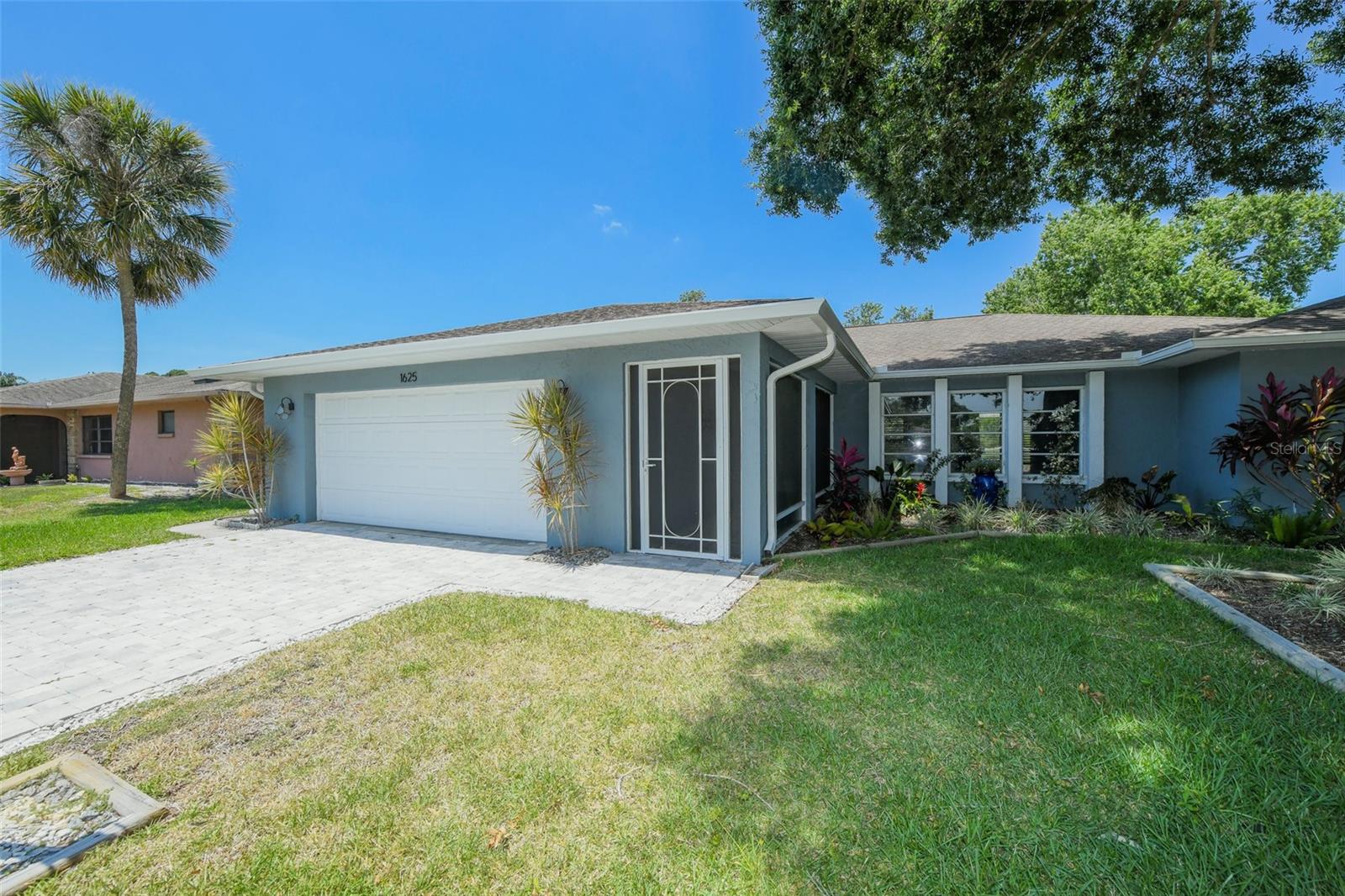 1625 BAY HILL CIR — photo 3