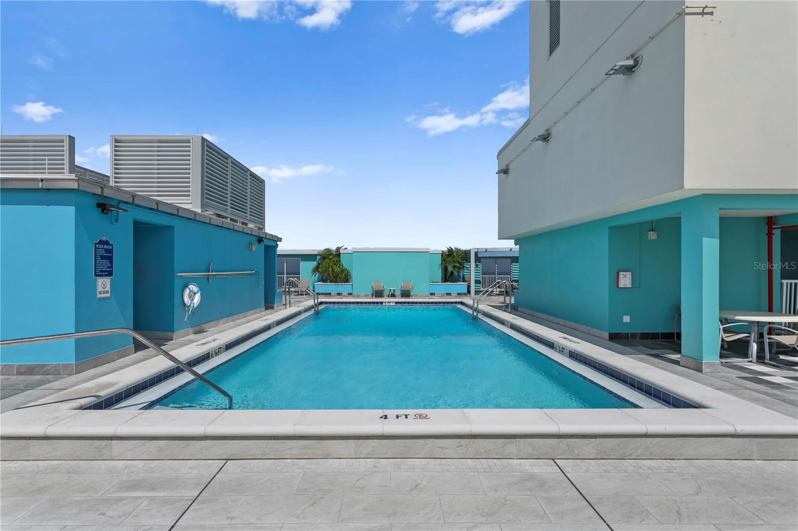 1 BEACH DR SE #1112 — photo 36