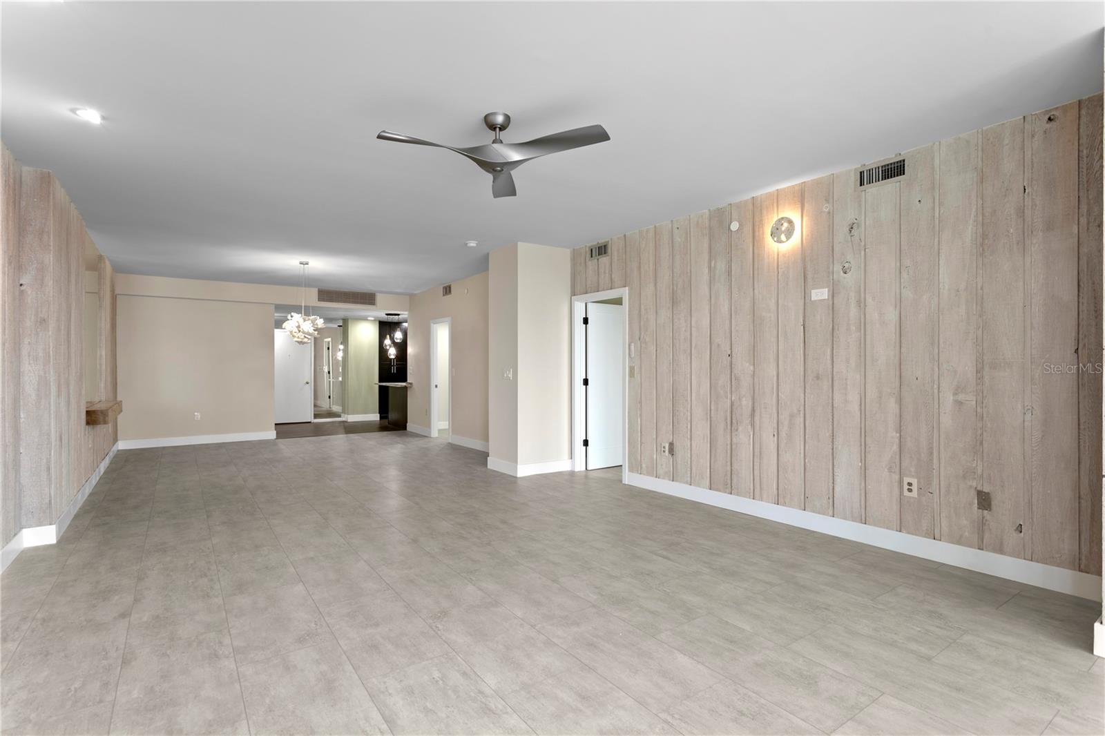 1 BEACH DR SE #1112 — photo 20