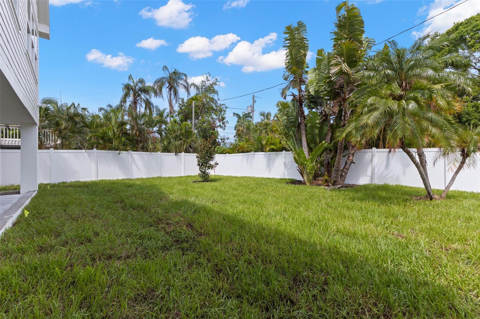3534 OVERLOOK DR NE — photo 30