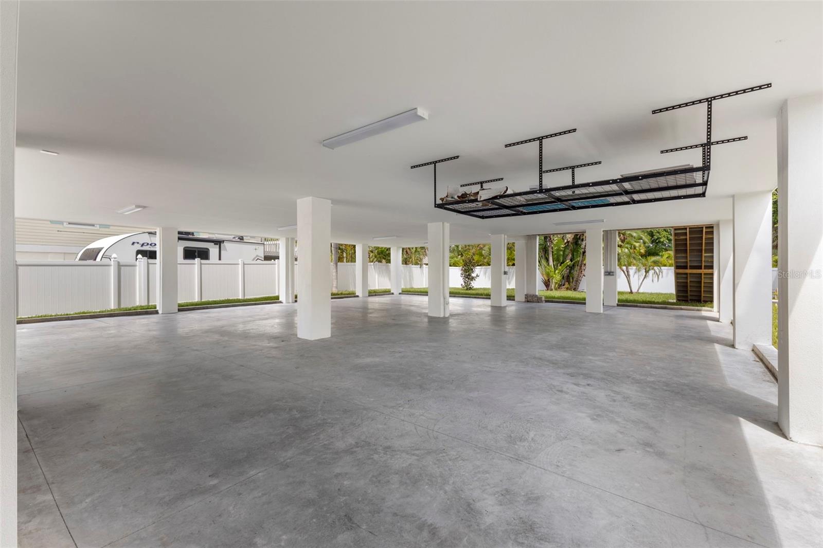 3534 OVERLOOK DR NE — photo 34