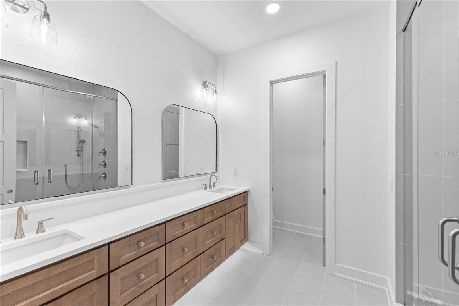3534 OVERLOOK DR NE — photo 22