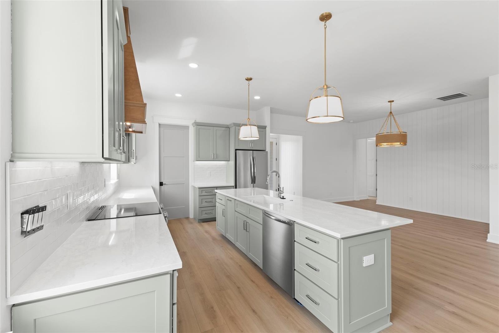 3534 OVERLOOK DR NE — photo 21