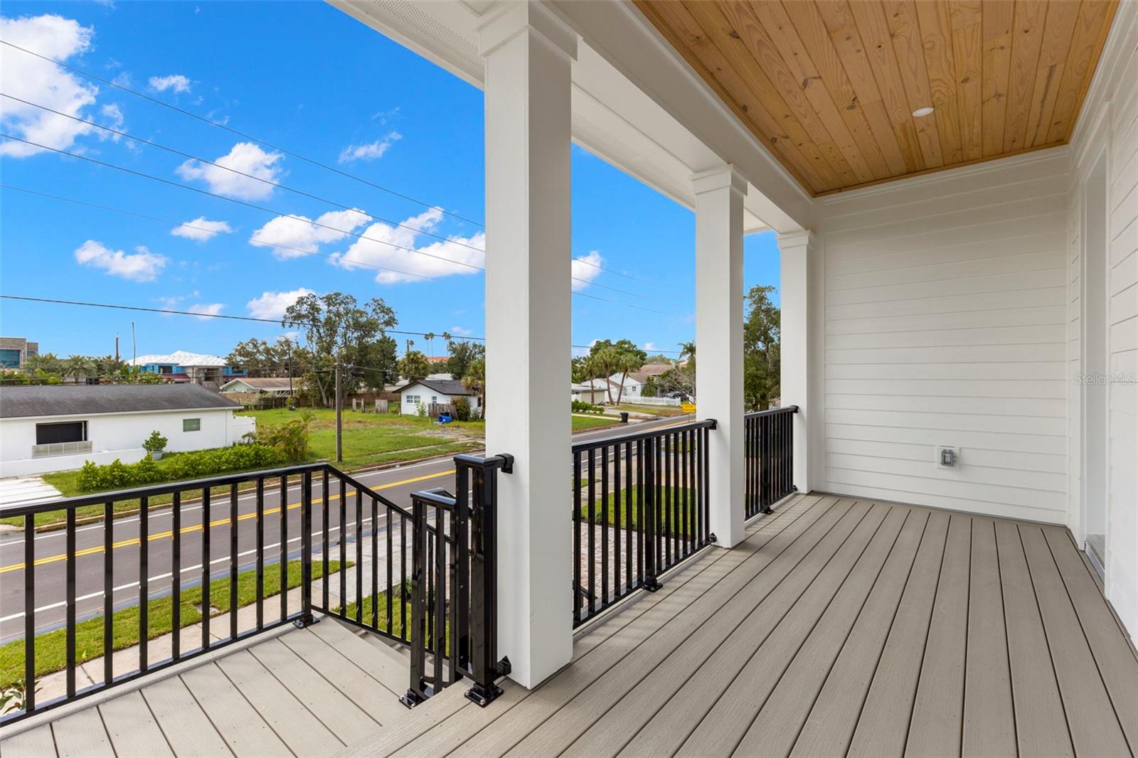 3534 OVERLOOK DR NE — photo 13