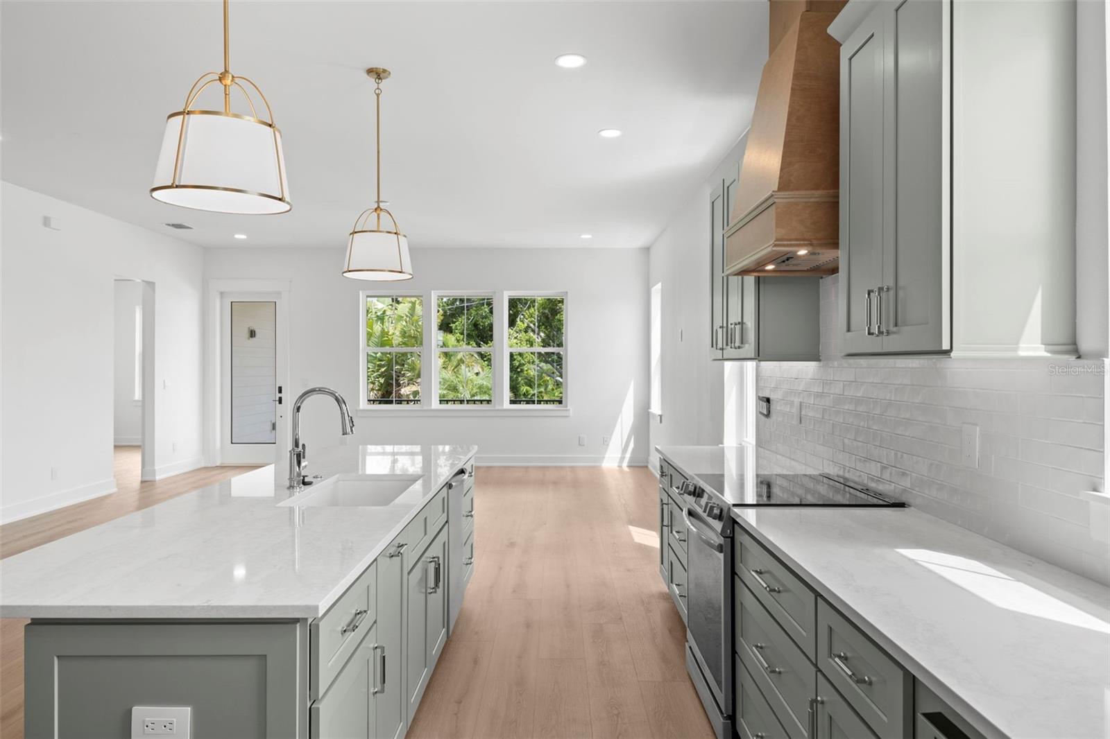 3534 OVERLOOK DR NE — photo 20