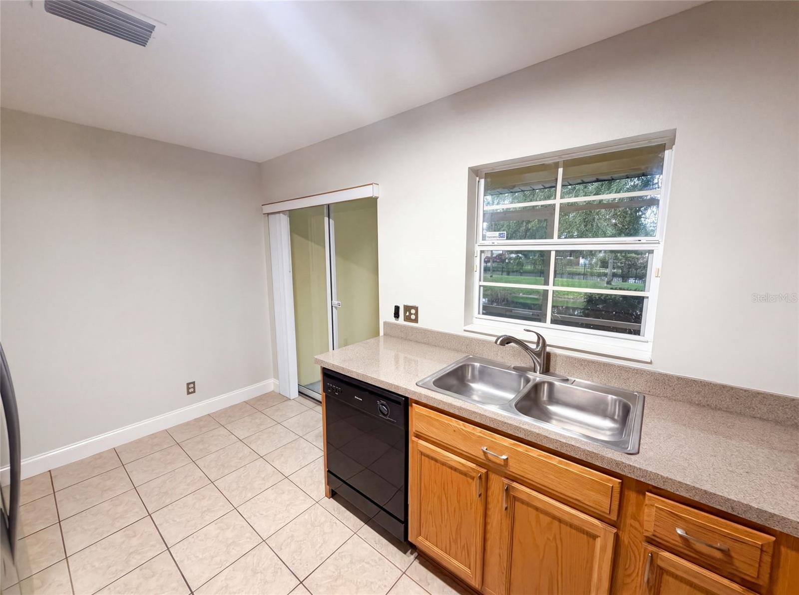 112 COQUINA BAY DR — photo 9