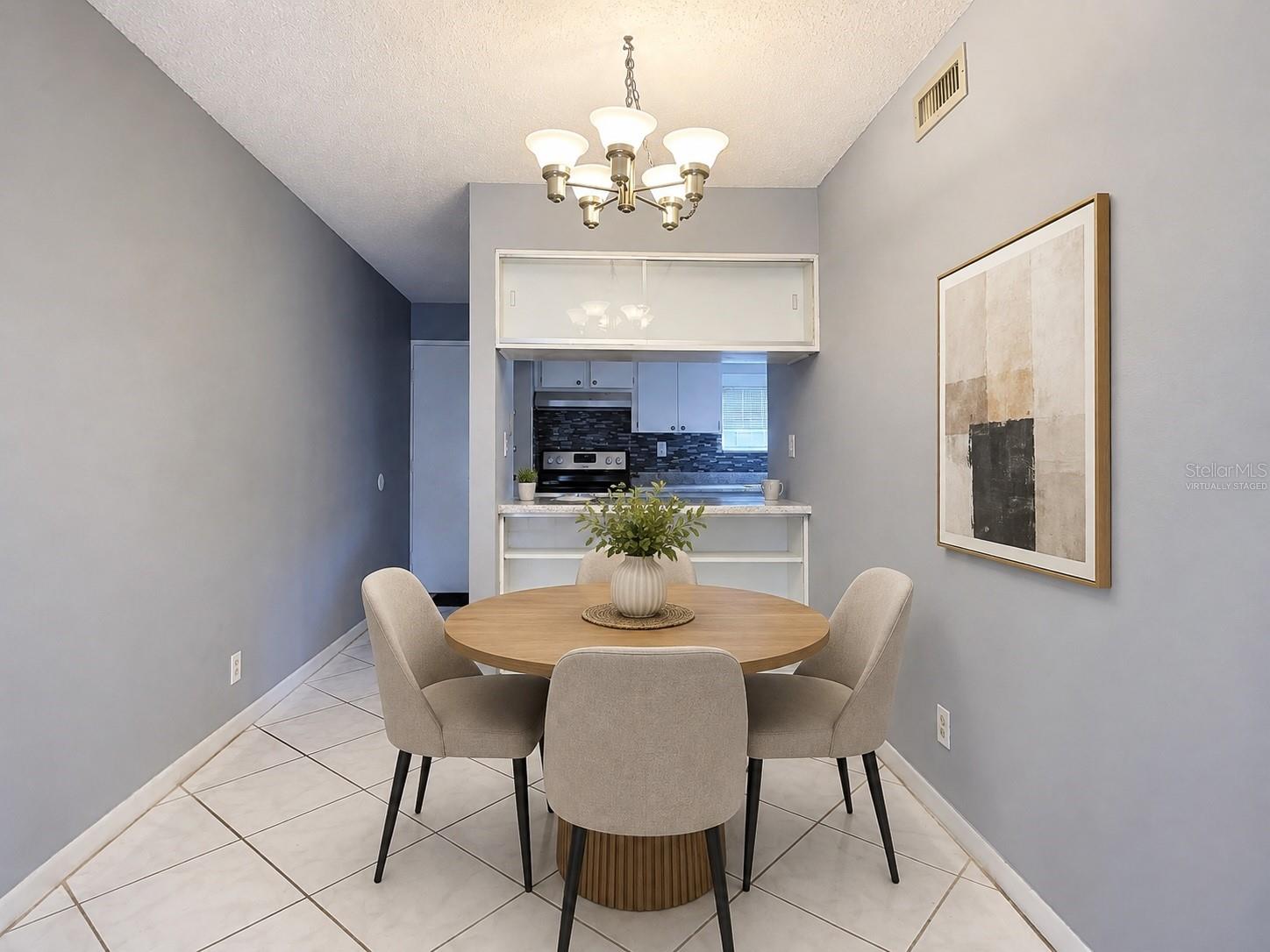 7907 SABAL DR — photo 10