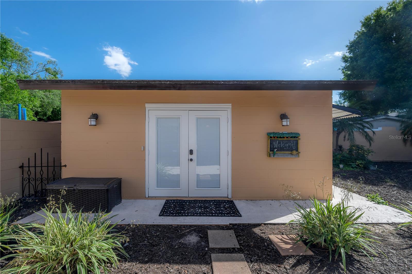 2916 W COLLINS ST — photo 40