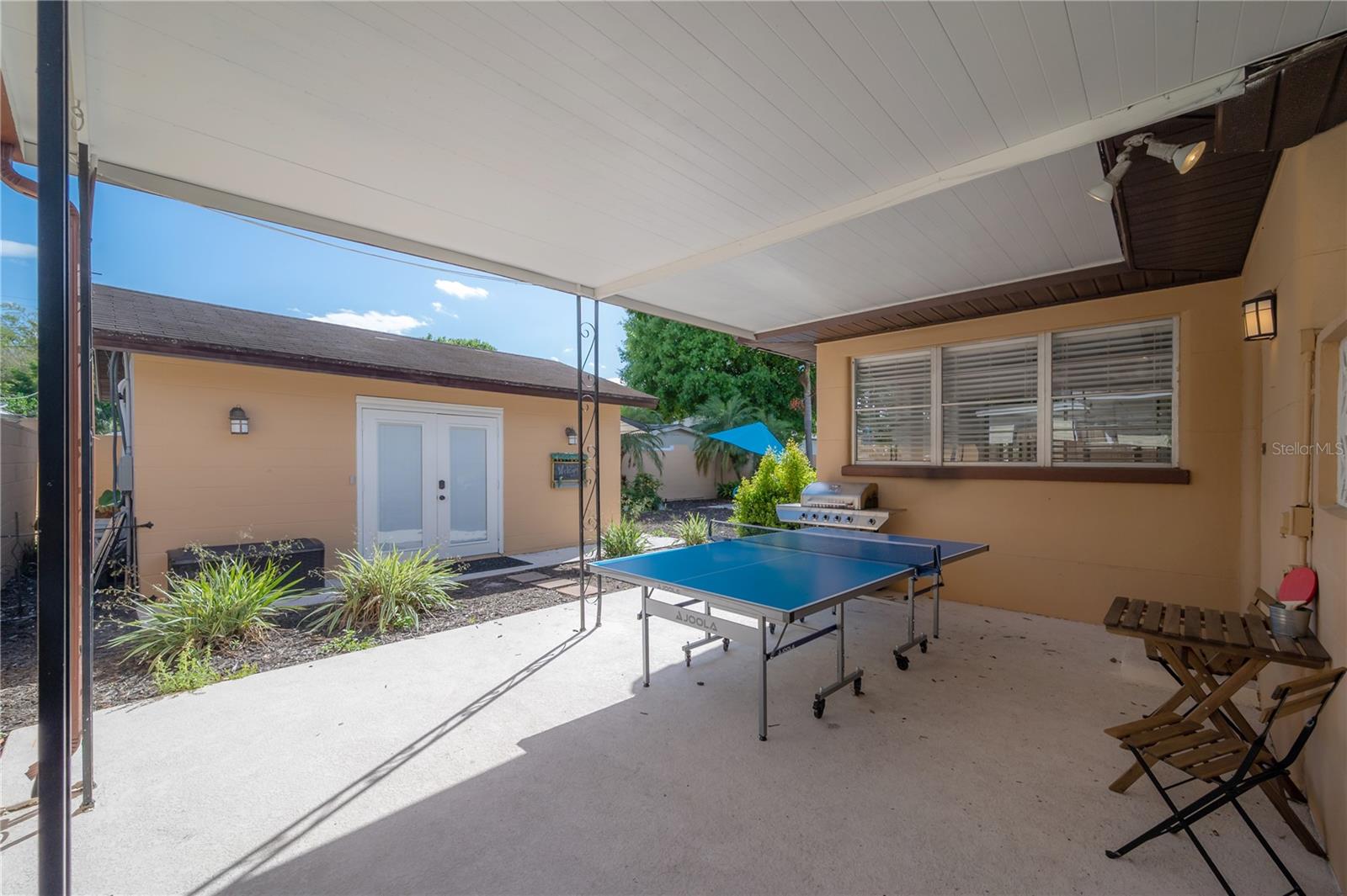 2916 W COLLINS ST — photo 38