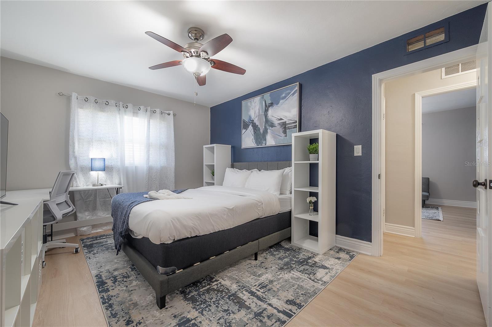 2916 W COLLINS ST — photo 10