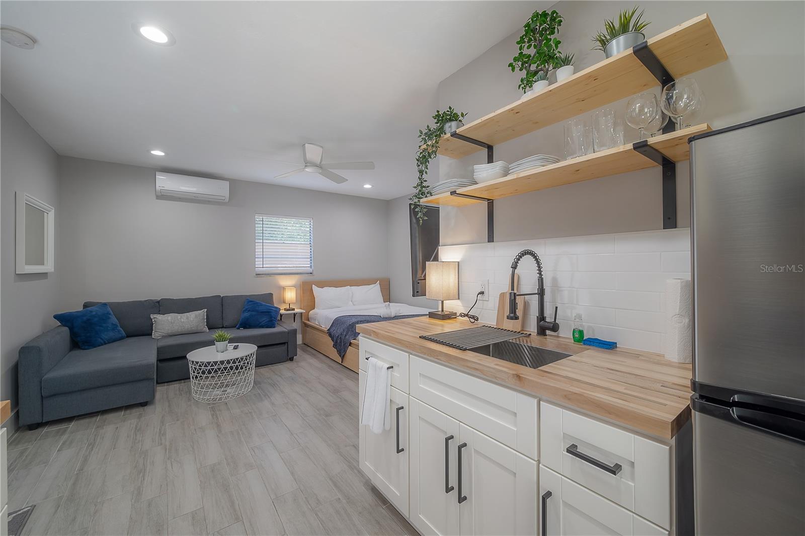 2916 W COLLINS ST — photo 44