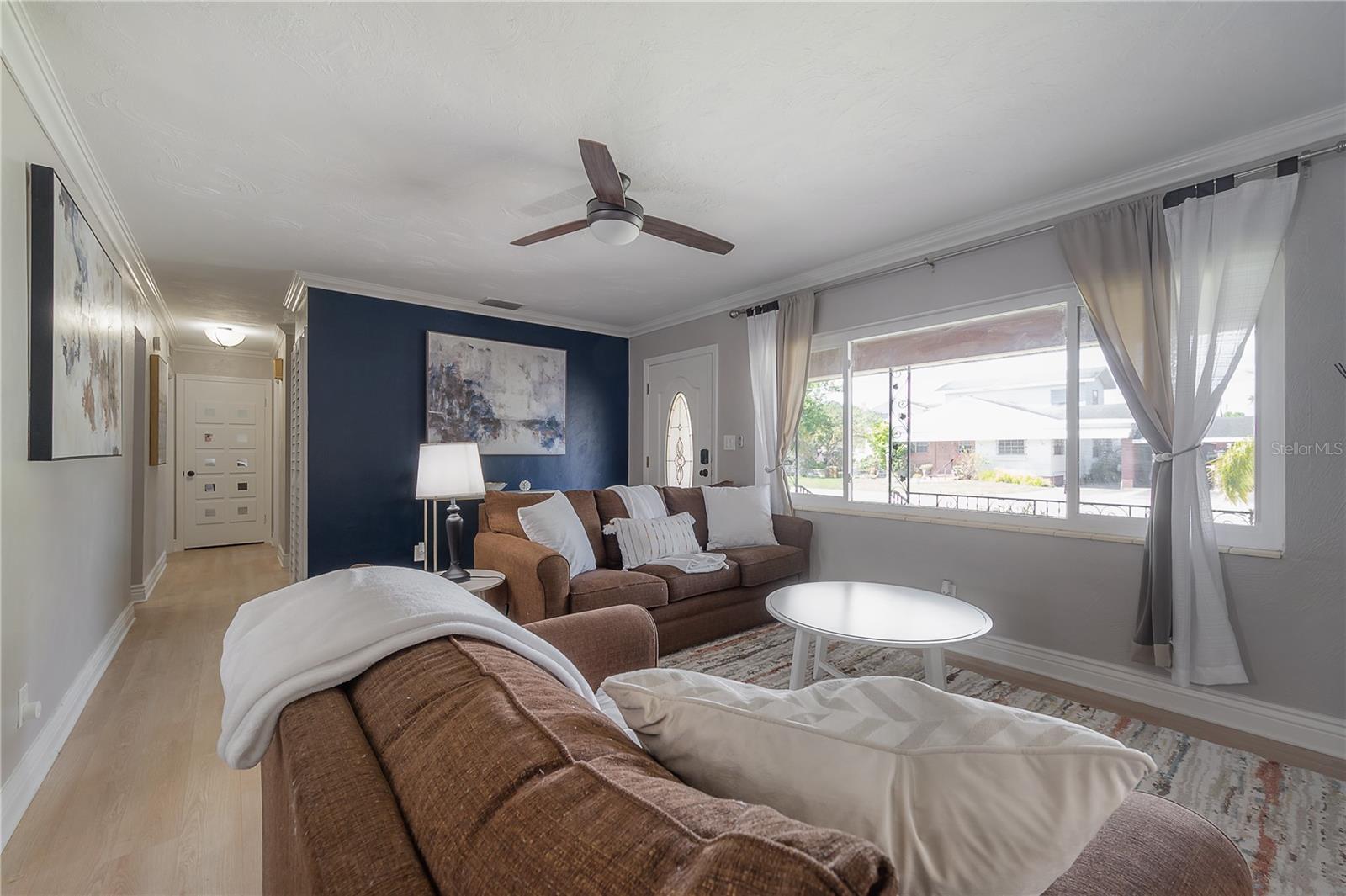 2916 W COLLINS ST — photo 24