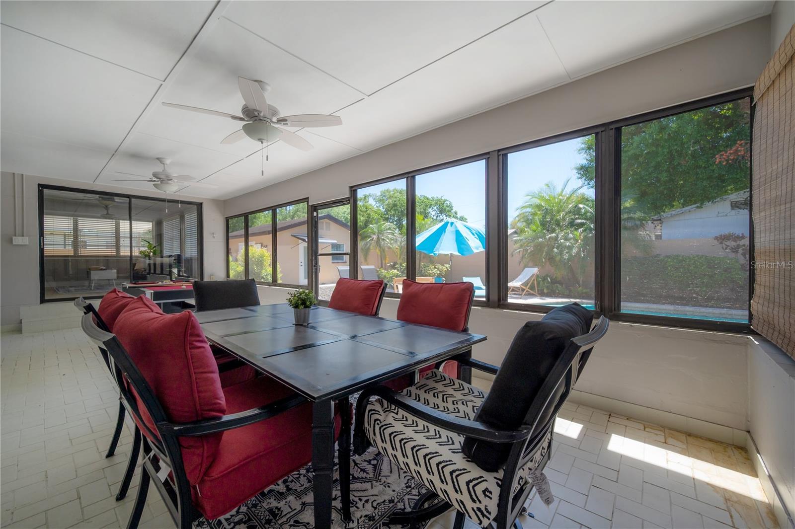 2916 W COLLINS ST — photo 19