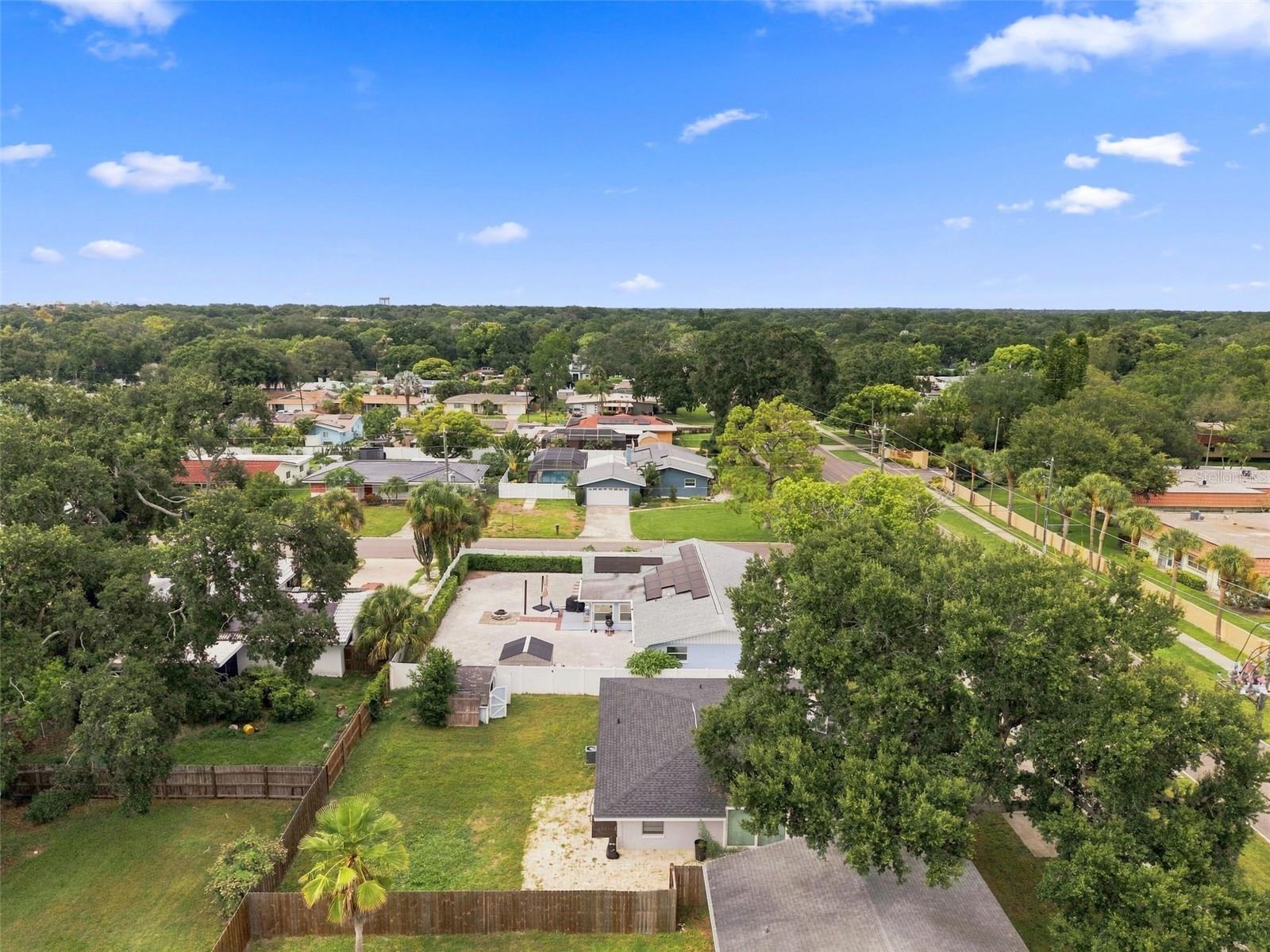 1680 PINEHURST RD — photo 42