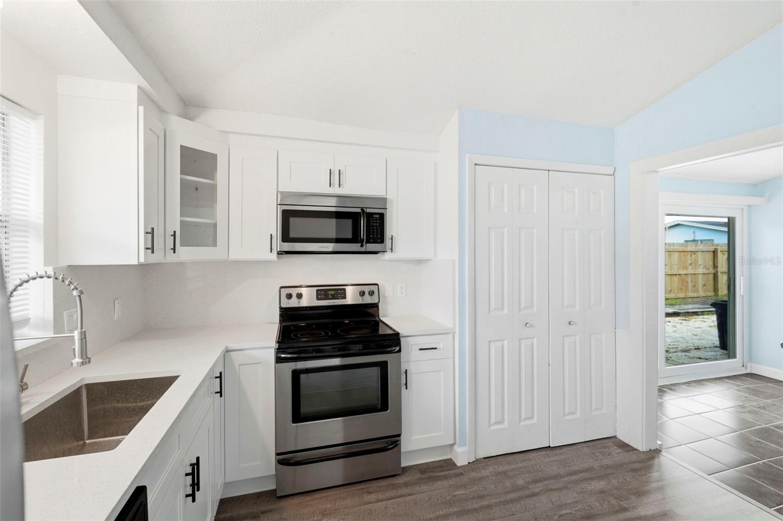 1680 PINEHURST RD — photo 25