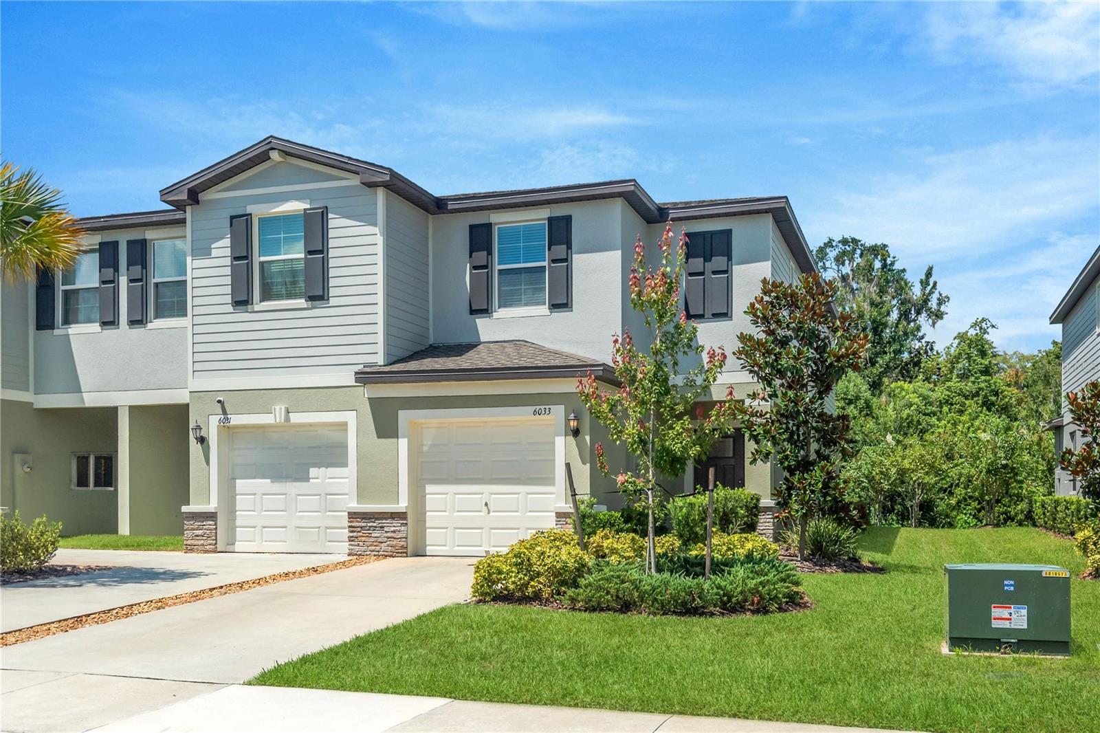6033 ACARA LN — photo 29