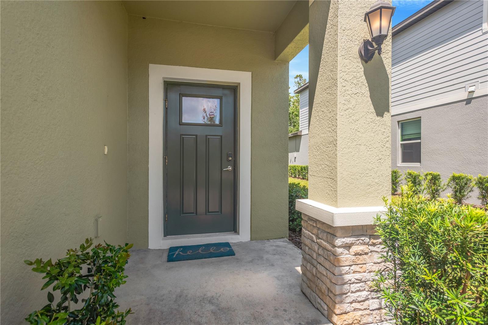 6033 ACARA LN — photo 2
