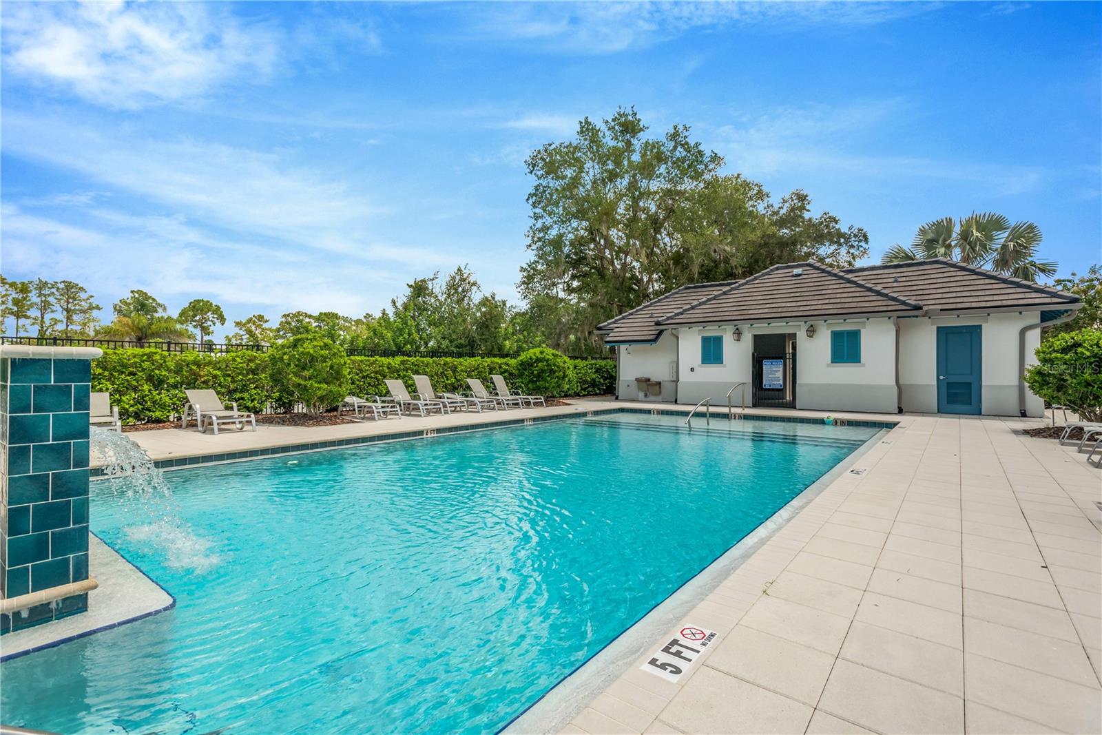 6033 ACARA LN — photo 23