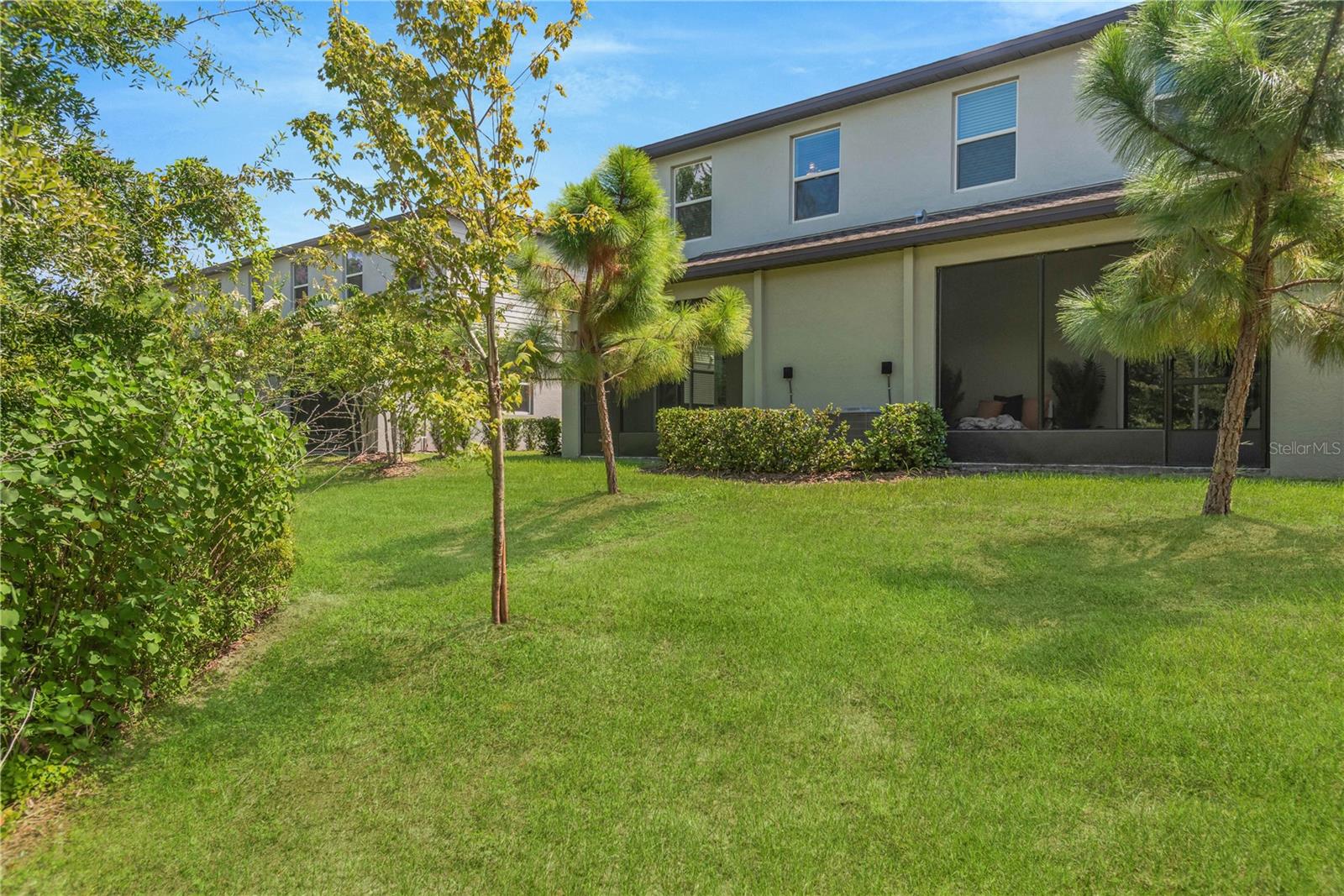 6033 ACARA LN — photo 21