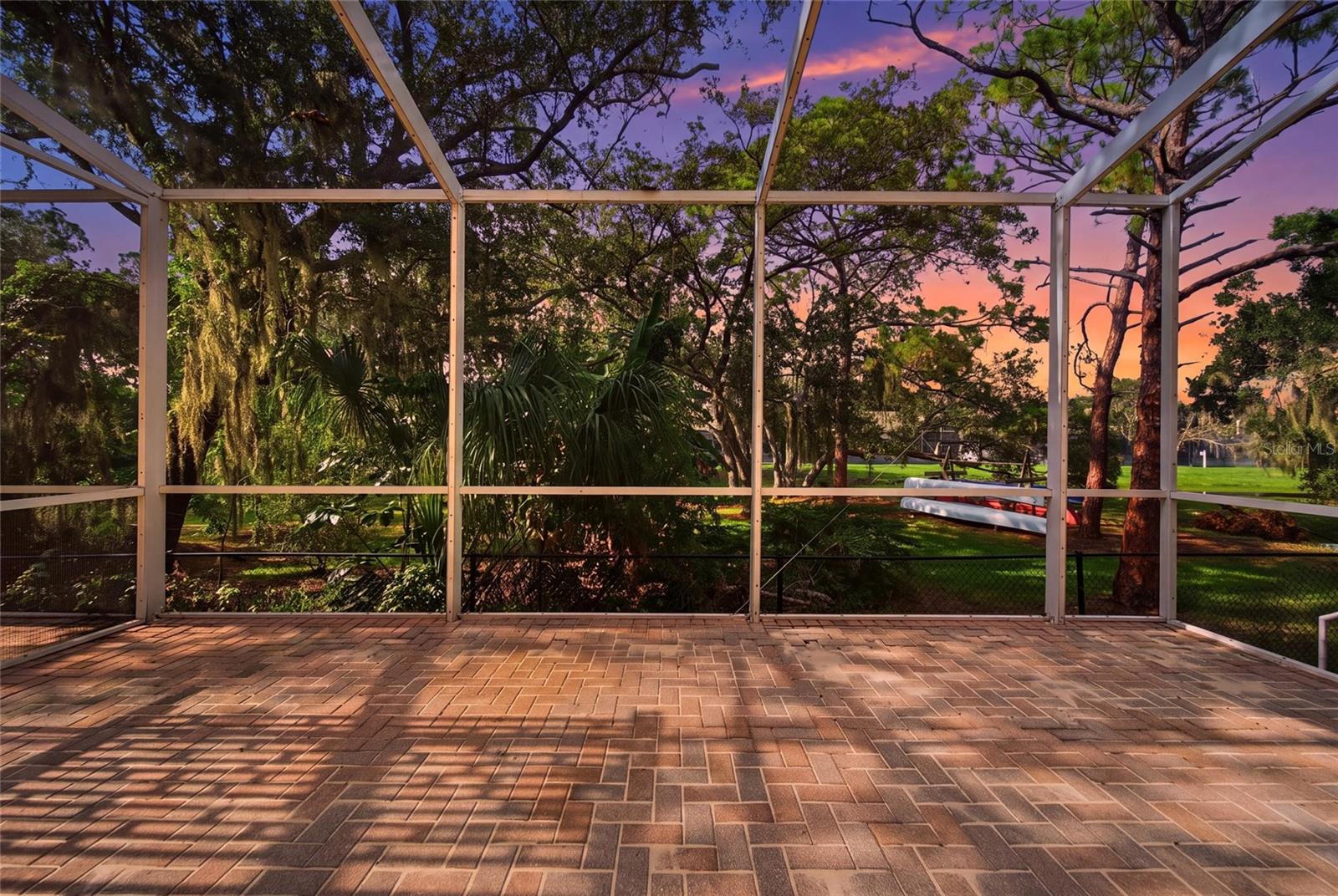515 VILLA TREVISO CT — photo 33