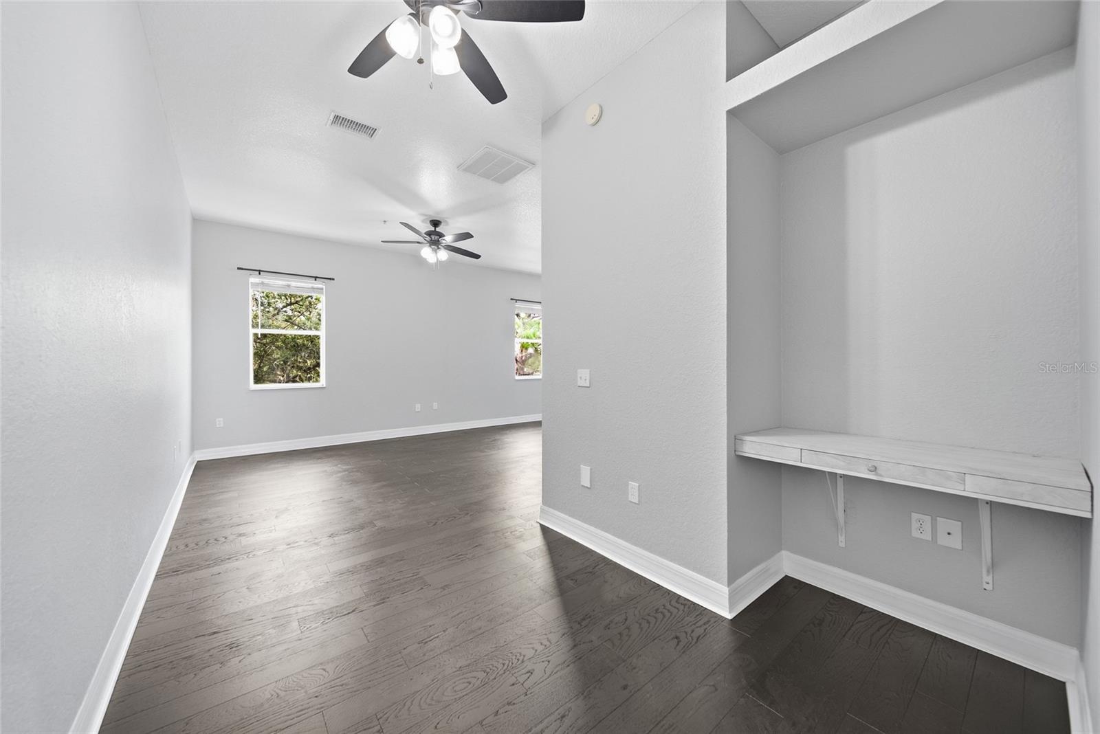 515 VILLA TREVISO CT — photo 25