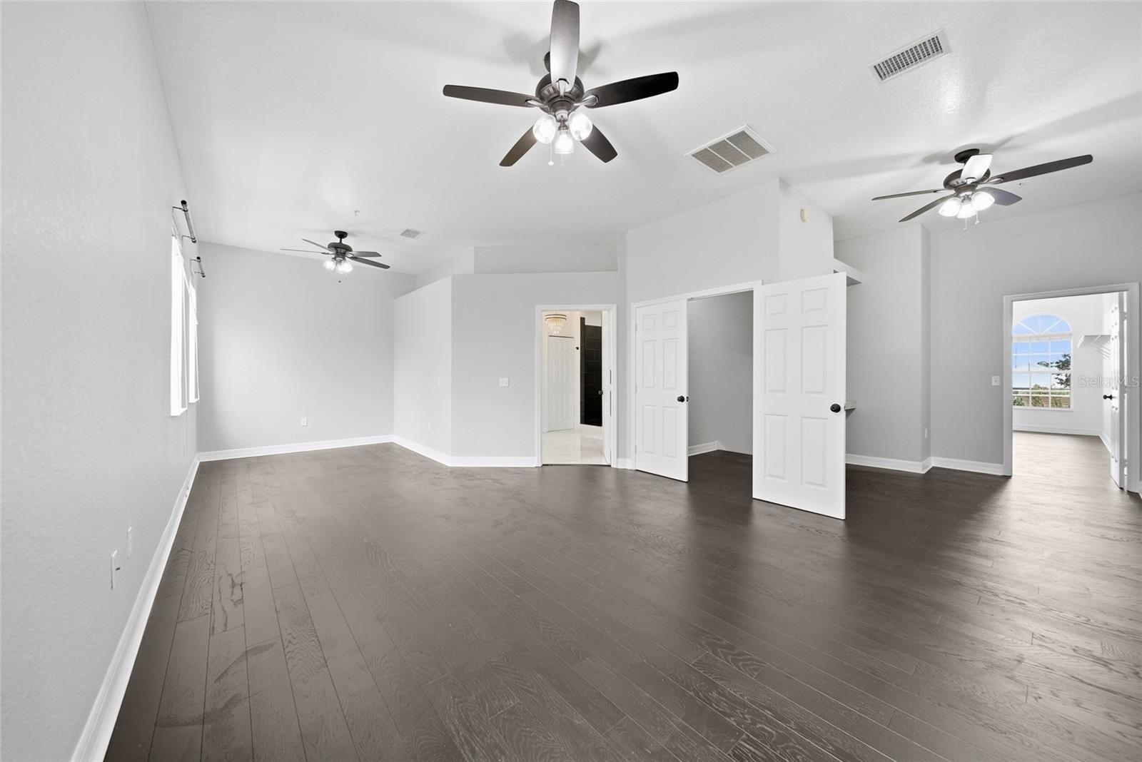 515 VILLA TREVISO CT — photo 24