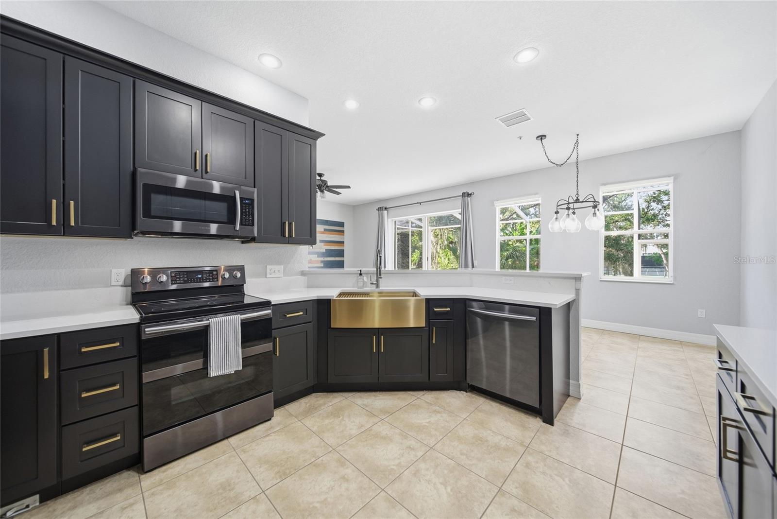 515 VILLA TREVISO CT — photo 9