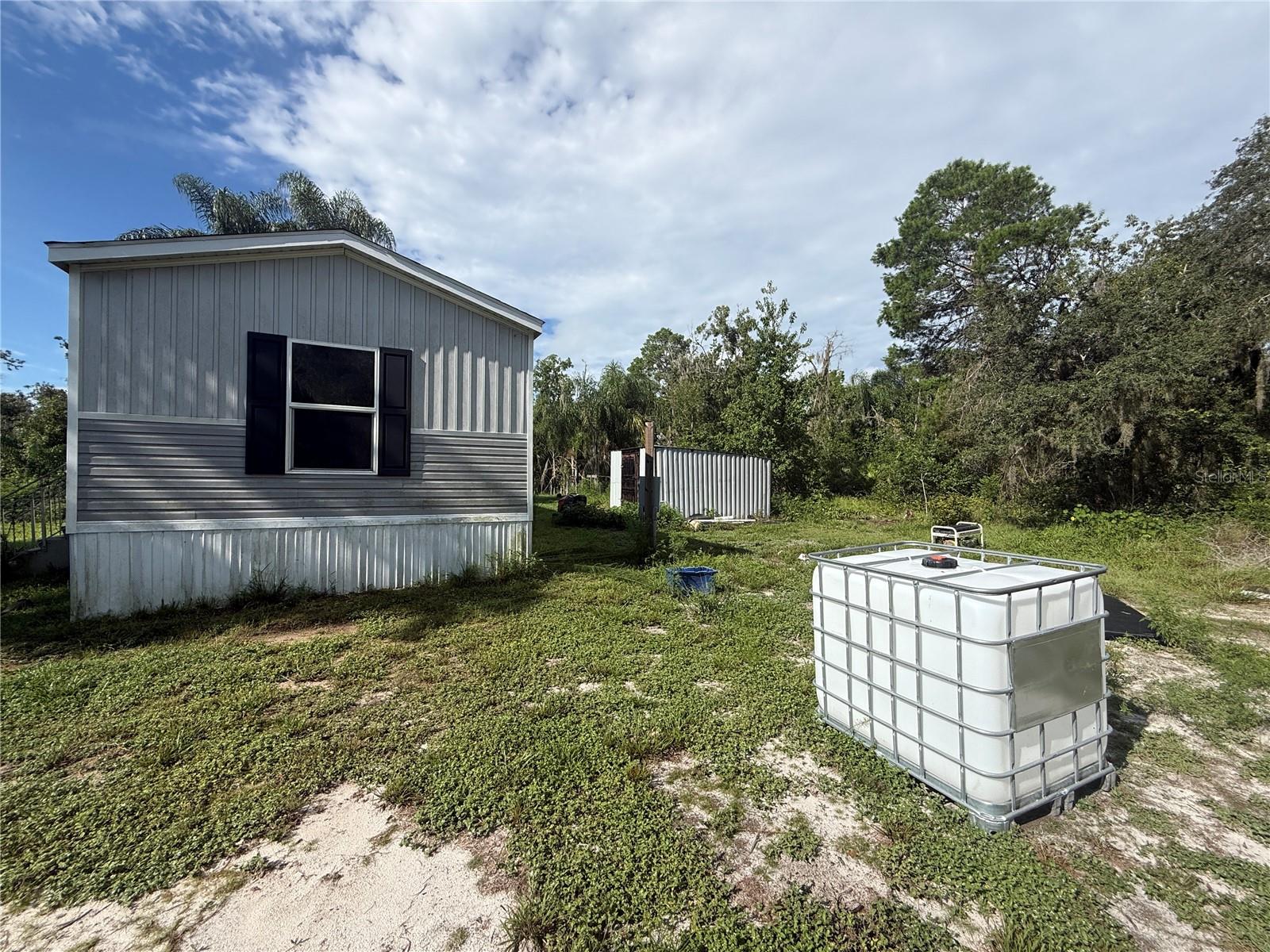 10305 REVELL RD — photo 25