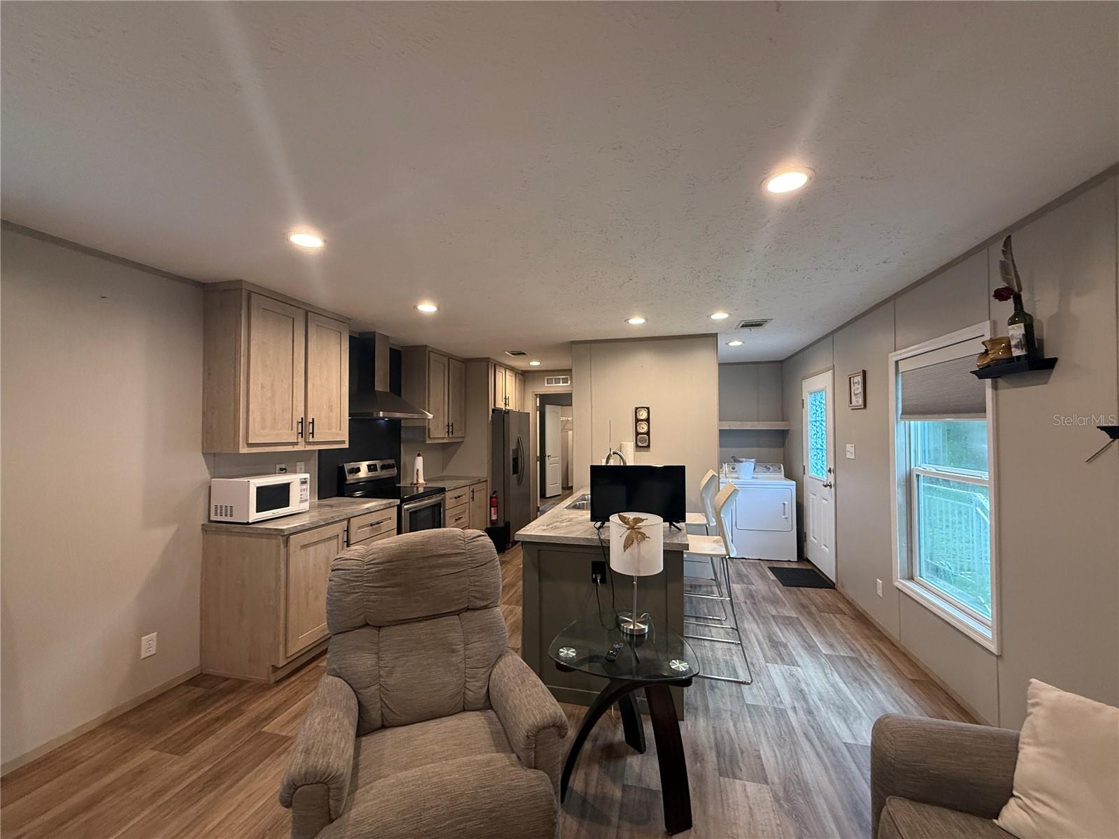 10305 REVELL RD — photo 4