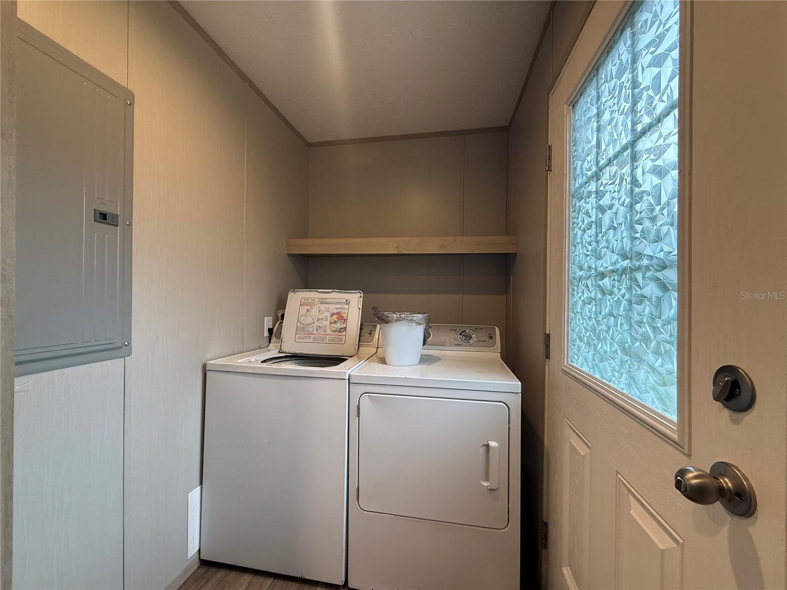 10305 REVELL RD — photo 12