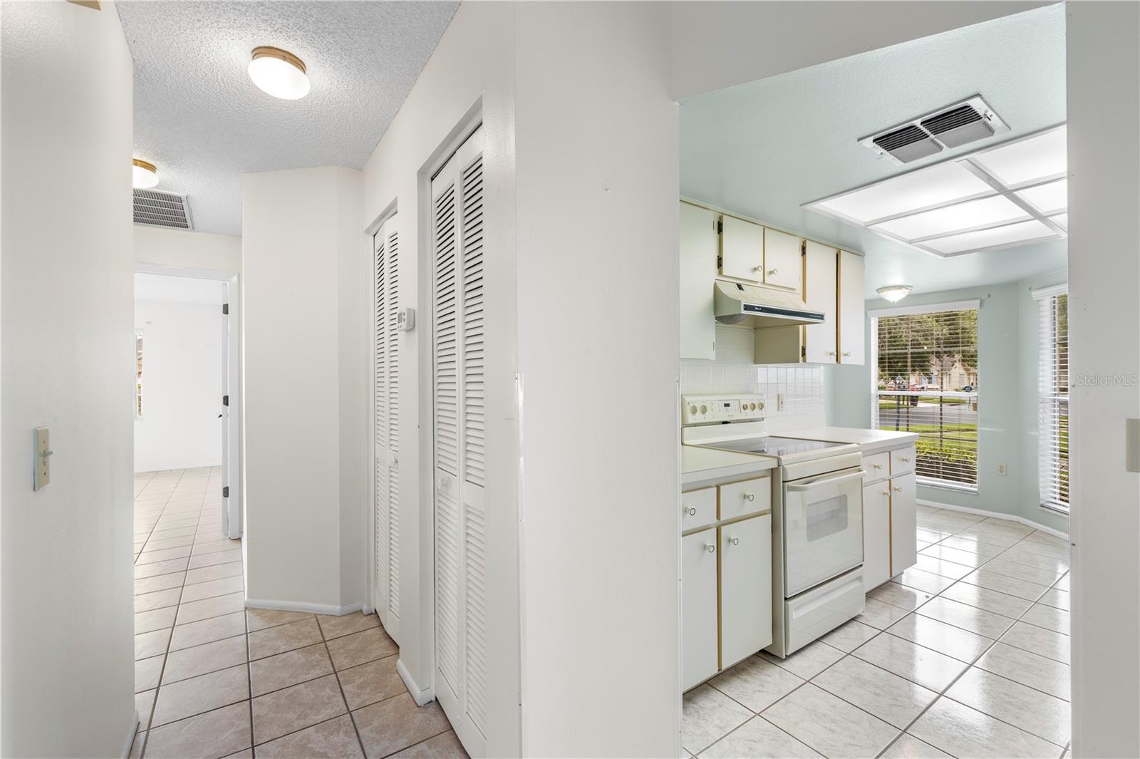 4739 CARRINGTON CT — photo 12