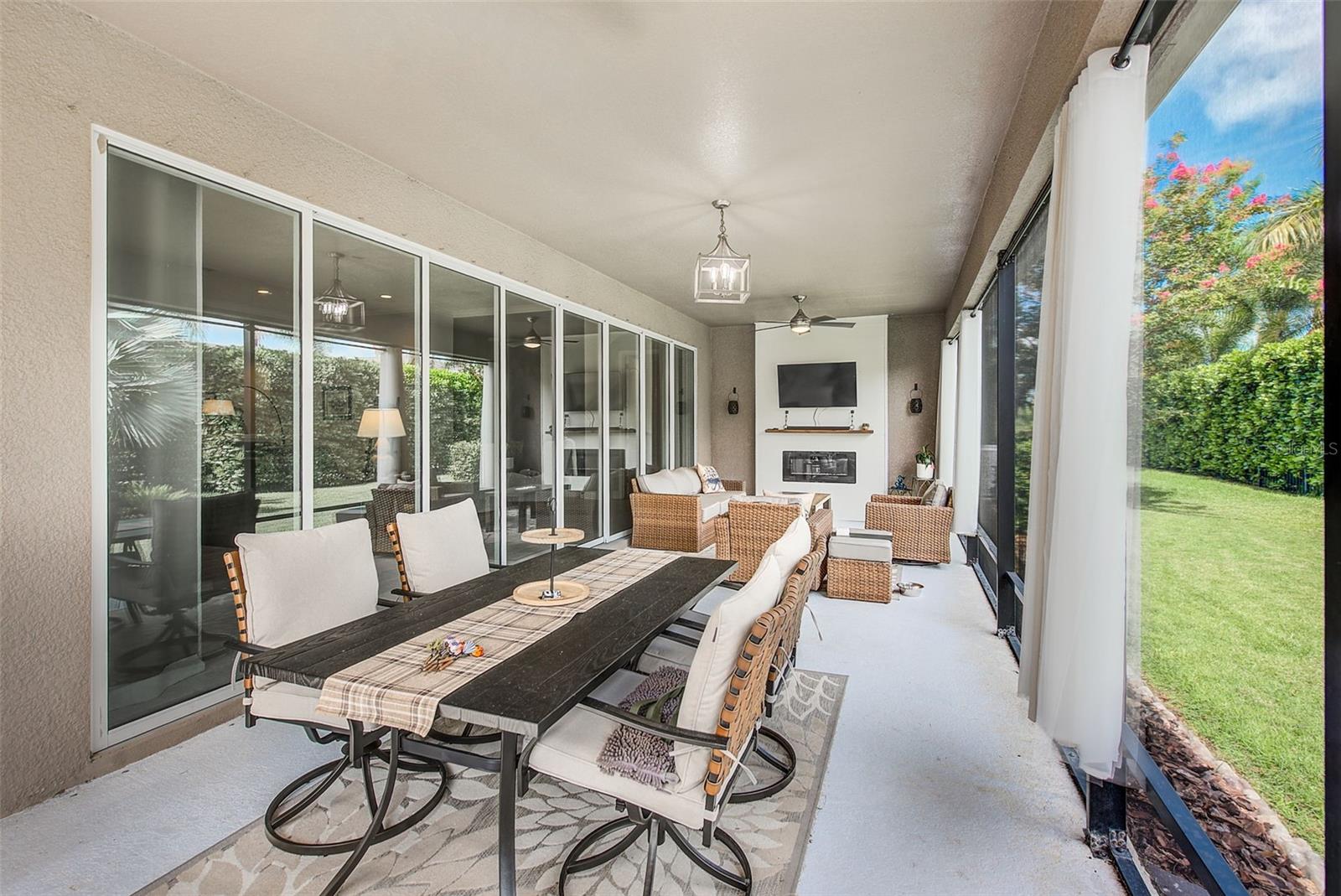 6916 NEOPOLITAN CT — photo 36