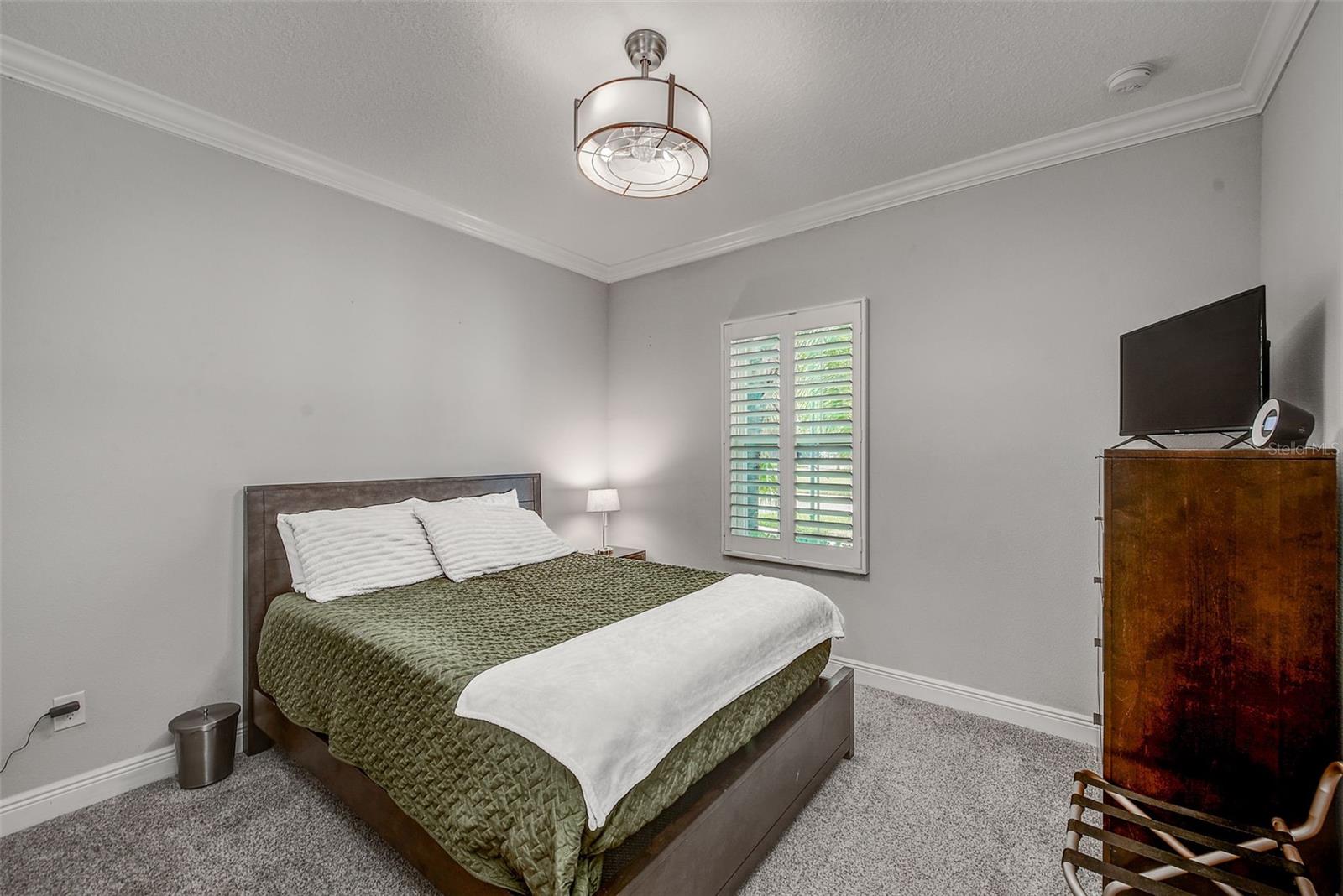 6916 NEOPOLITAN CT — photo 26